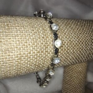 Womens Vtg Rhinestone Tennis Bracelet Silver Tone Clear Crystals‎ 6 3/4"